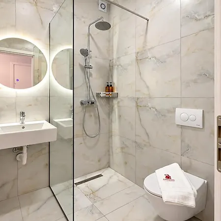 Appartamento Matisse No37 - 2 Bedroom With Parking At Aura Complex *
